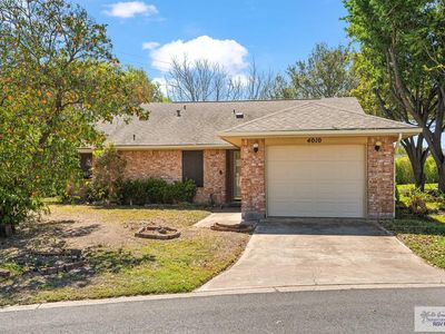 4010 Carnation Cir