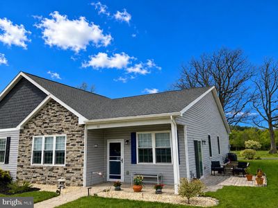 111 Candlewick Ct