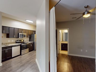 414 Rosedale Ave APT 206