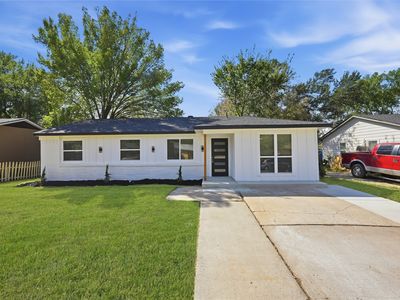 1504 Daniel Dr