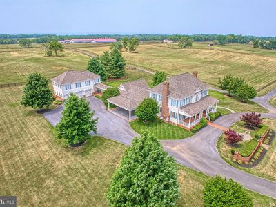 899 Earle Rd