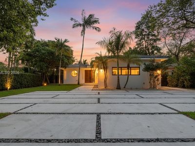 550 S Shore Dr