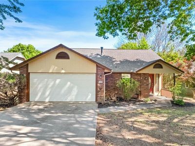 1398 E Amber Dr