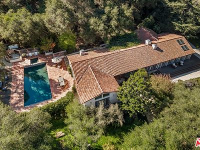 647 Old Topanga Canyon Rd