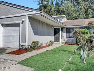 1369 ELLIS TRACE Drive W