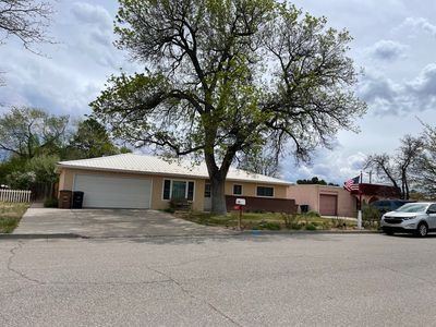 88 Lejano Dr