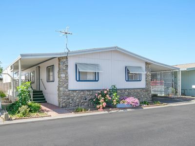 860 E Grangeville Blvd