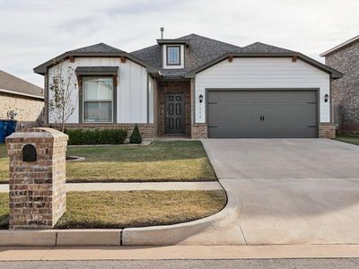 1004 NW 4th St