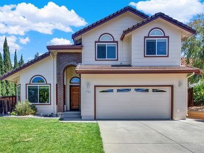 1934 Summit Drive