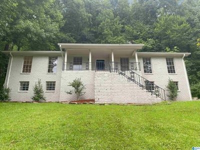 8925 Valley Hill Dr