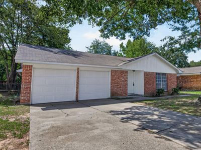 214 Crest Hill Dr