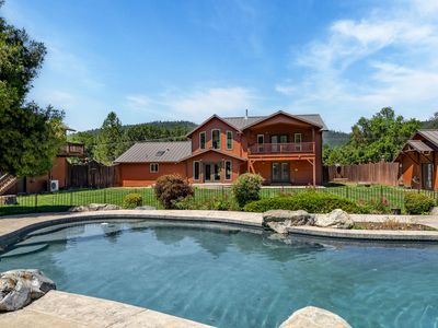 6375 Lake Shore Dr