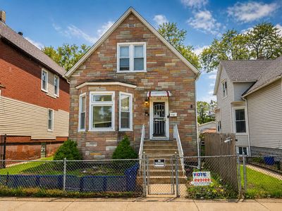 131 W 112th St