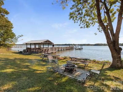 1475 Riverview Cir