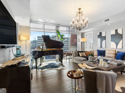 1820 Peachtree St Unit 402