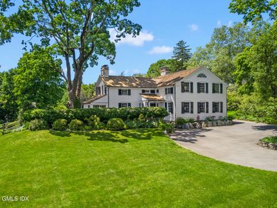 456 Round Hill Rd
