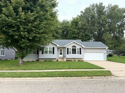 520 Donna St