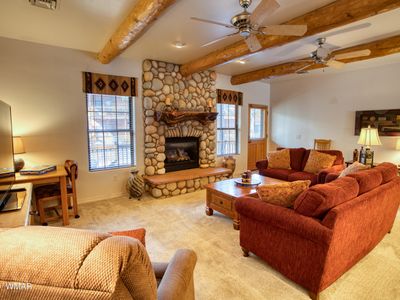 2566 Village Loop #19