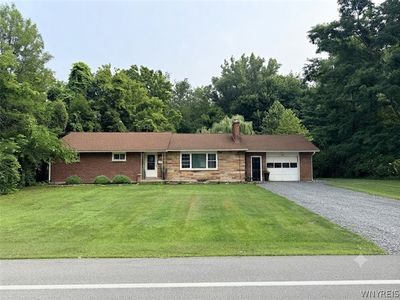 Property at 2567 New Rd, Ransomville, NY