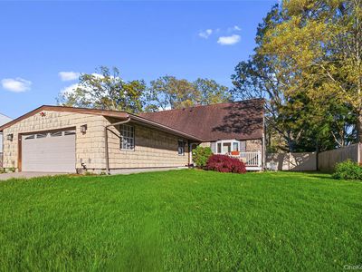 Property at 5 Imperial Drive, Selden, NY
