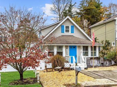 43 River Drive