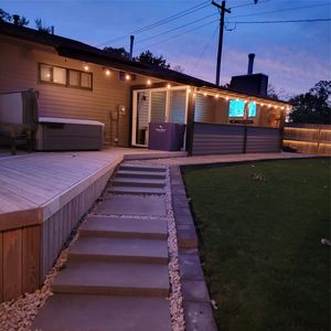 103 NE 4th St