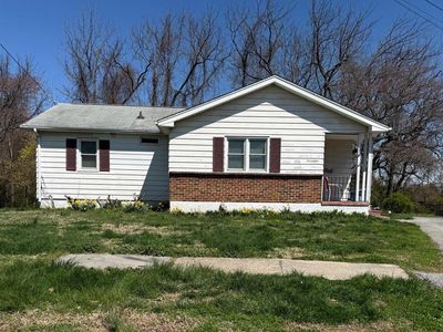 17 Varmar Dr