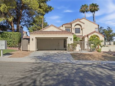 551 British Ct