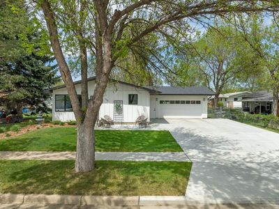 1010 18 1/2 Ave SW