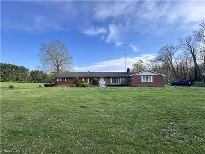 8615 Eberhart Rd NE