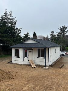 354 N Wasson