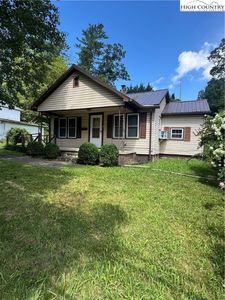 652 Cranberry Street