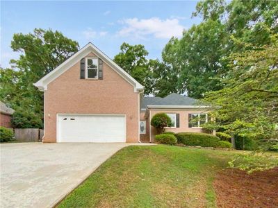 135 Rodney Way