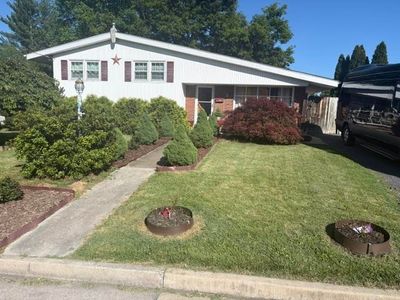 Property at 420 S Laurel Ave, Waynesboro, VA