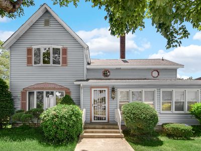 Property at 8 E Moore St, Hanna, IN