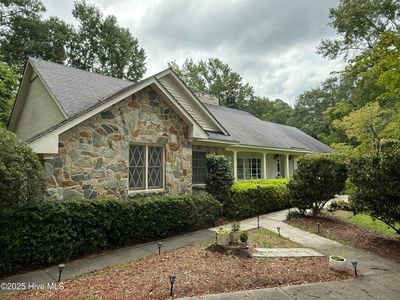 1601 Cambridge Drive