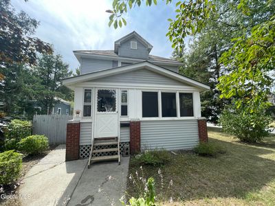 14 Ferry Boulevard