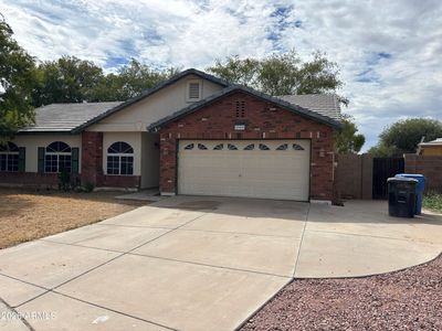 2909 E TYSON Court