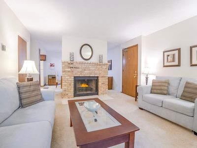 350 Shelard Pkwy Unit 206