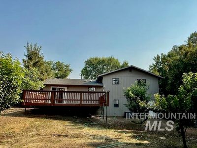 1009 Hemlock Ave