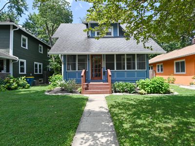 4806 Winthrop Ave