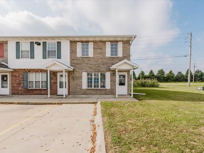 23 Fetzer Ct APT 1