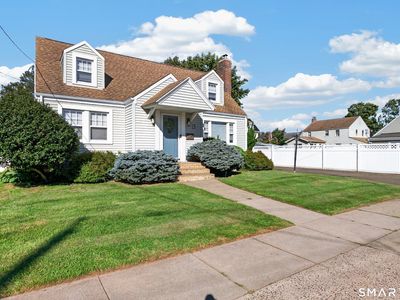 13 Iver Avenue