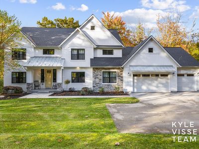 7787 S Gracemoor Ct SE