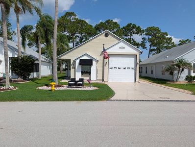 525 Twin Lakes Dr