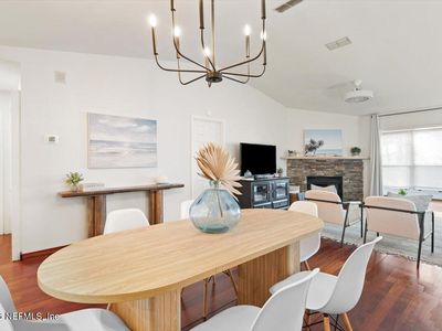 1909 UNIVERSITY Boulevard S #708