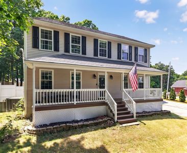 100 Mechanic St