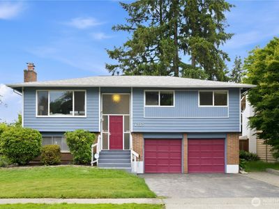1727 Anacortes Avenue NE