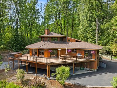 9325 NW Skyline Blvd