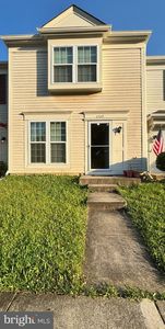 6529 Old Carriage Dr